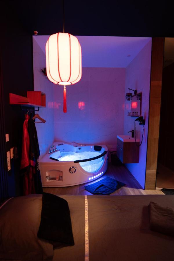 Capsule Japon - Jacuzzi - Netflix & Ecran Cinema - Xbox Apartment Trith-Saint-Leger Екстериор снимка